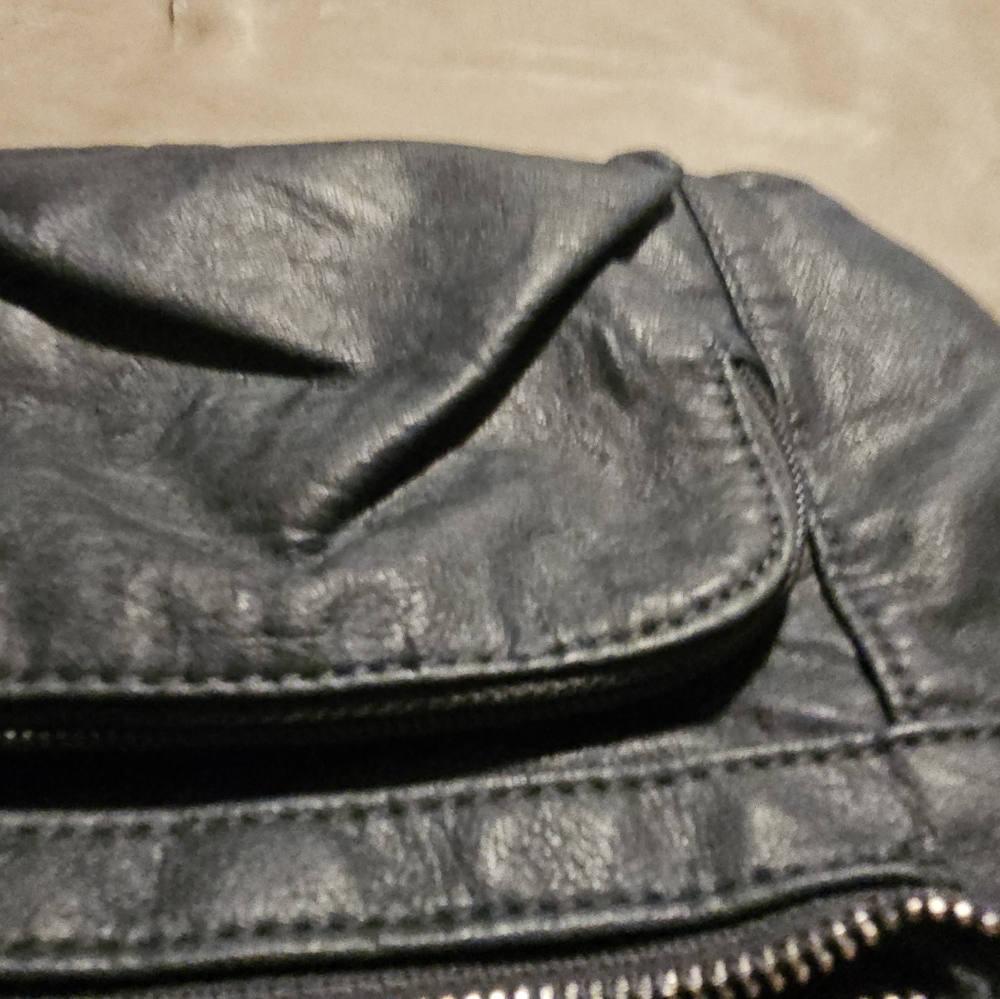 Purse - Picture 5 of 8